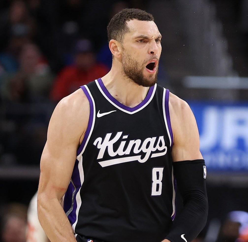 拉文31分率国王险胜雄鹿，全场最高分终结对手连胜