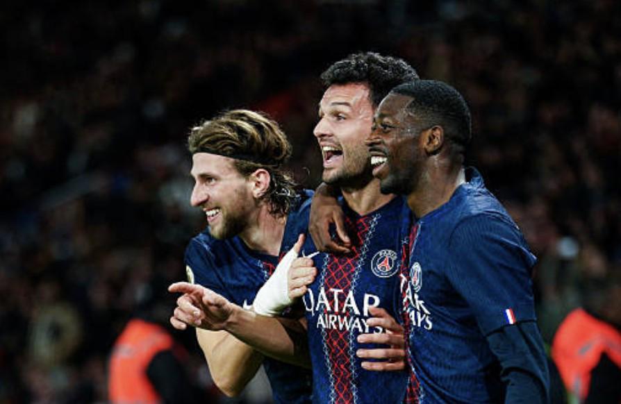 扎巴尔尼：巴黎圣日耳曼全力备战拜仁，信心满满迎接挑战