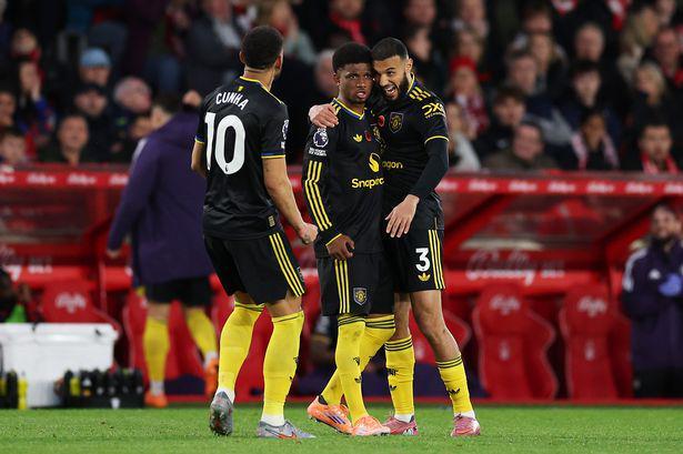 曼晚英超评分：曼联2-2诺丁汉森林，阿马德、姆伯莫7分最高