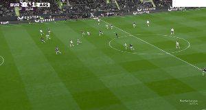 赖斯头球破门瞬间