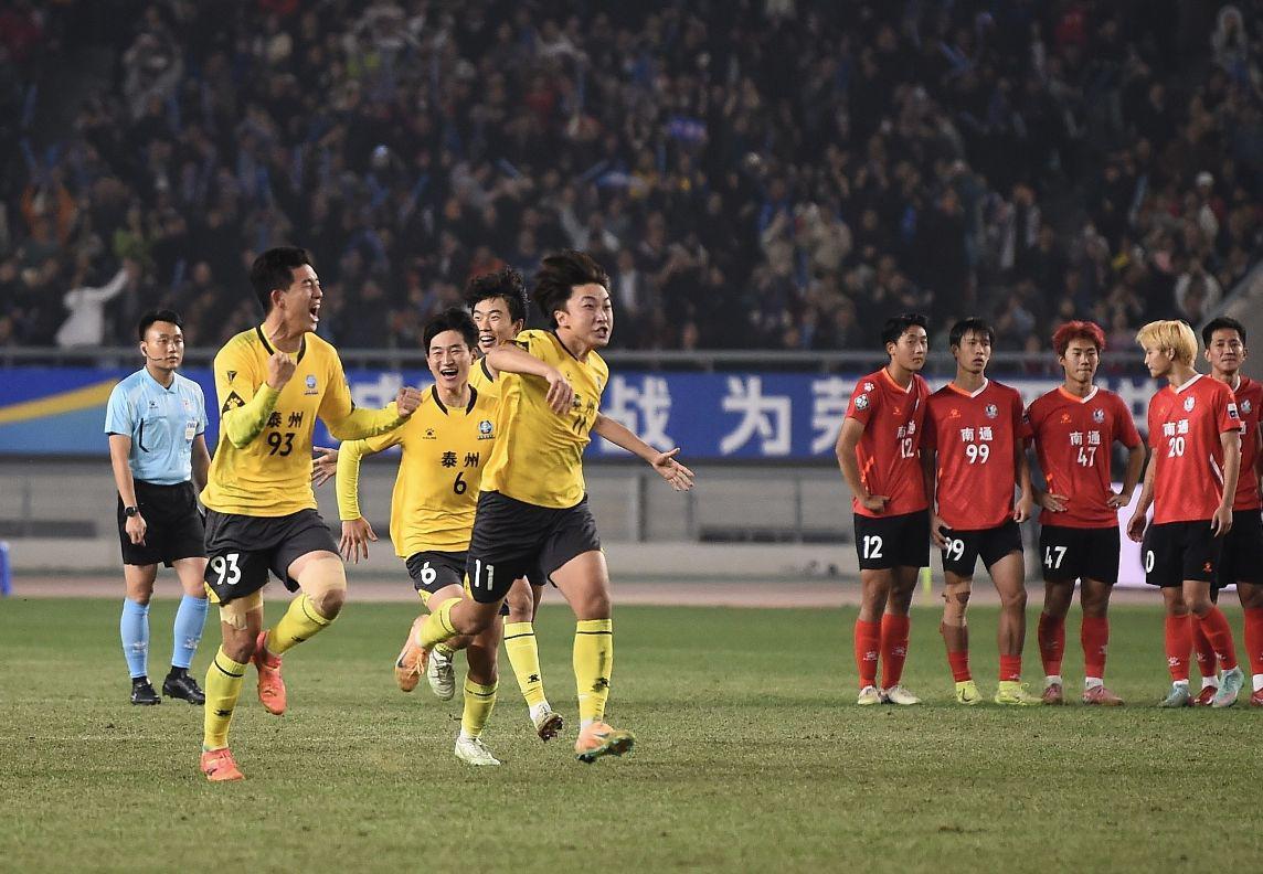 逆袭奇迹！泰州队常规赛第6连克前三强，26天三度下克上夺冠