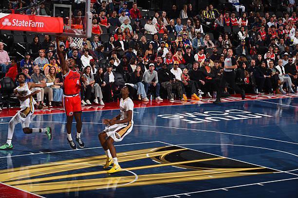 防守铁闸！快船替补邓恩关键时刻获信任，防守能力惊艳全场