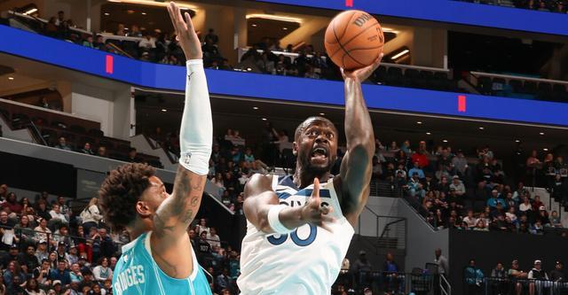 NBA战报：兰德尔30分森林狼客场大胜黄蜂，布里奇斯空砍30+8