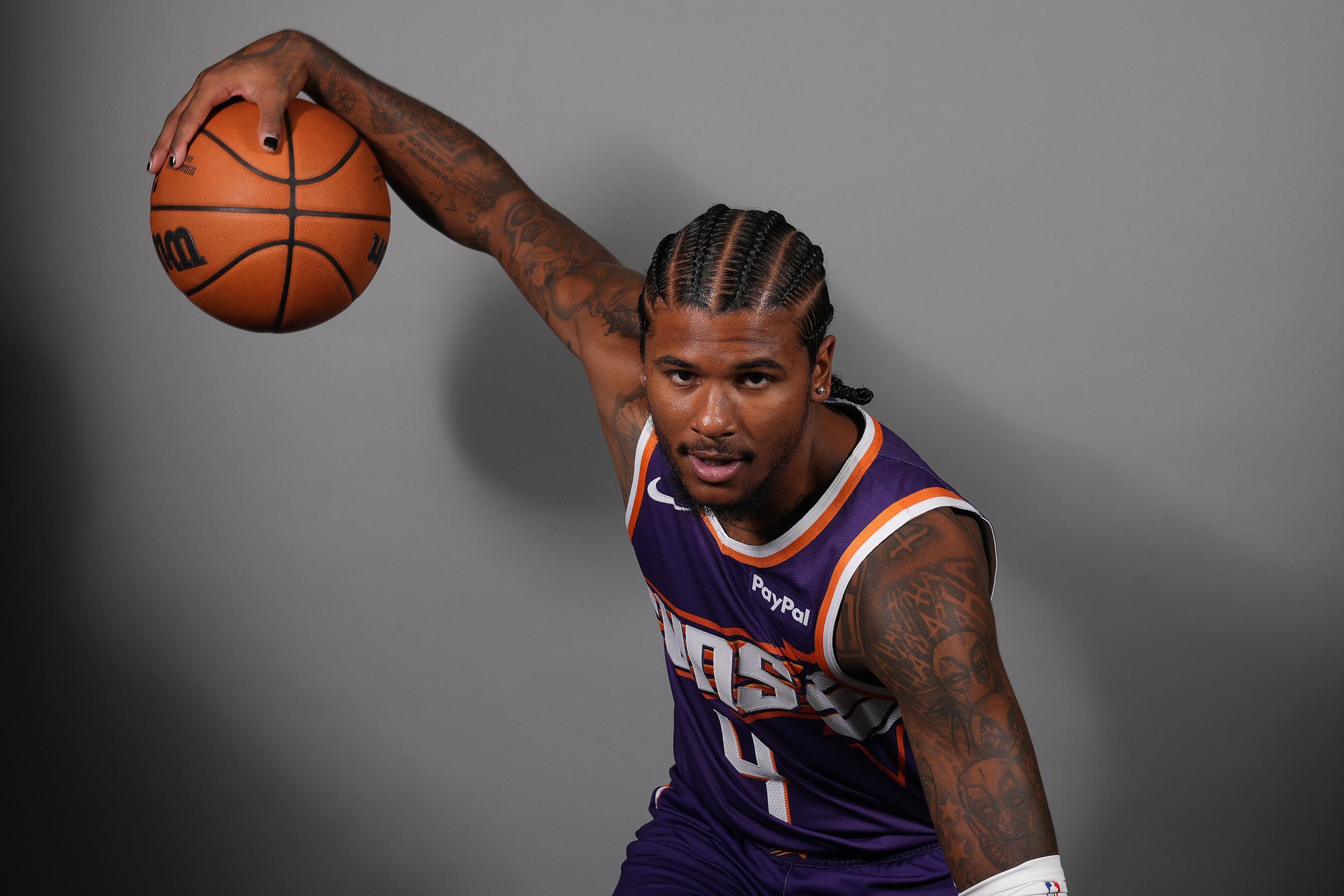 杰伦·格林5对5训练恢复顺利，或明日对阵马刺迎来赛季首秀