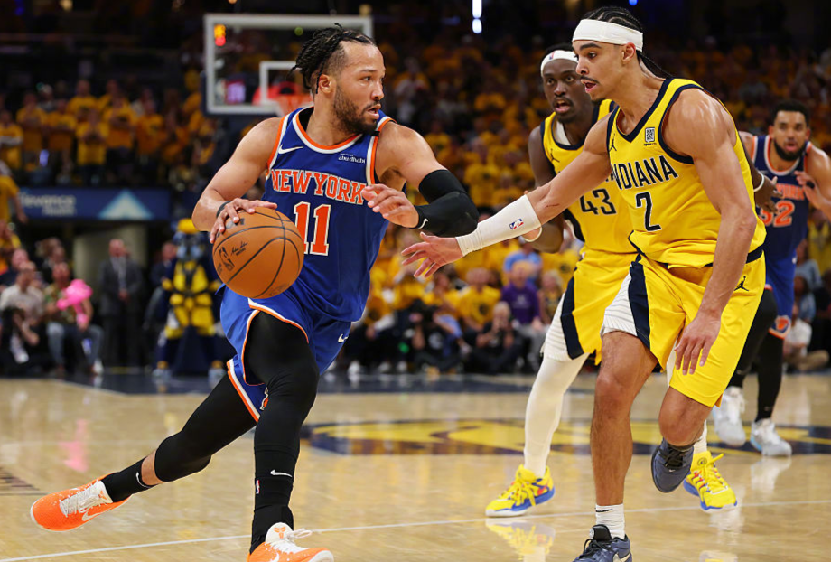 尼克斯爆冷三连败！夺冠热门内忧外患，解体危机迫近