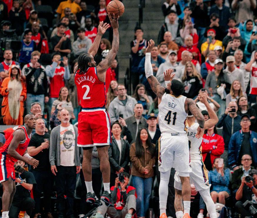 快船绝杀西部倒数第一鹈鹕，球队实力遭质疑