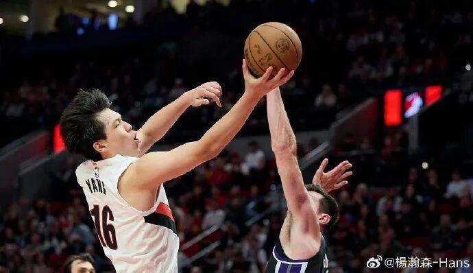 杨瀚森NBA首遭DNP：理性看待成长困境，未来仍可期