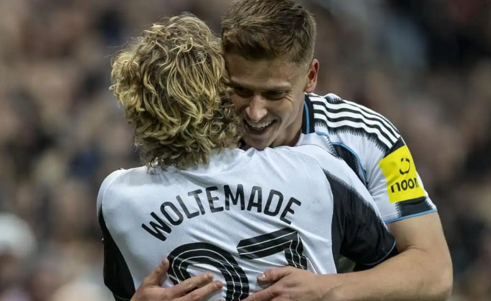 英国球迷协会怒批：纽卡客战曼联节礼日晚开球安排遭质疑