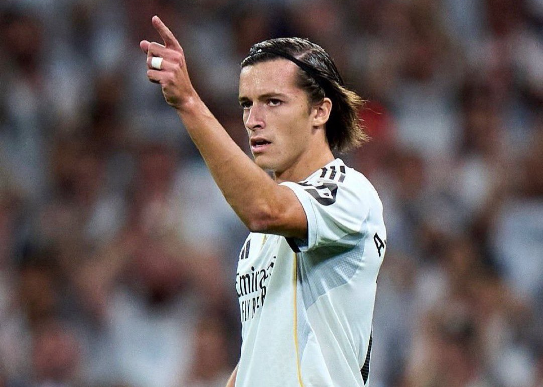 卡雷拉斯世界波破门！皇马新援斩获西甲处子球