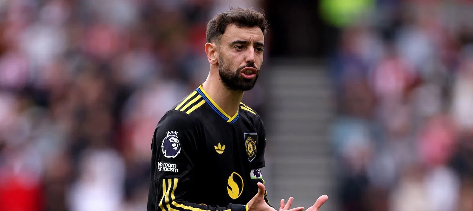 哈格里夫斯盛赞：B费指导迪亚洛跑位，训练演练显成效