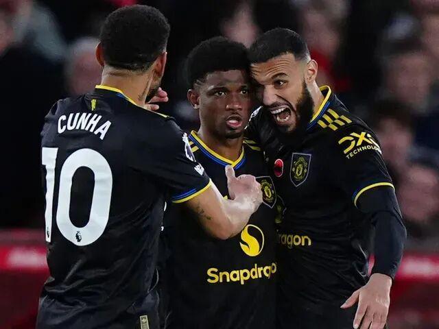 曼联新援库尼亚：0球0助攻却成全场关键，4项数据登顶引关注