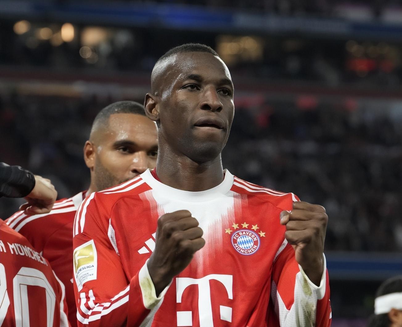 3-0完胜！拜仁轮换阵容18分钟击溃德甲劲旅，豪取15连胜剑指欧冠