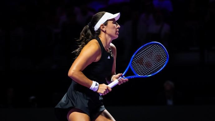 佩古拉2-1力克高芙 WTA年终总决赛小组赛首战告捷