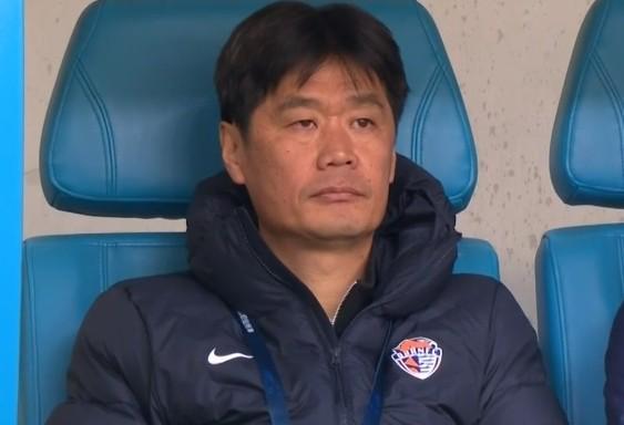 中超第29轮：李霄鹏发布会变感谢会，深情致谢各方支持