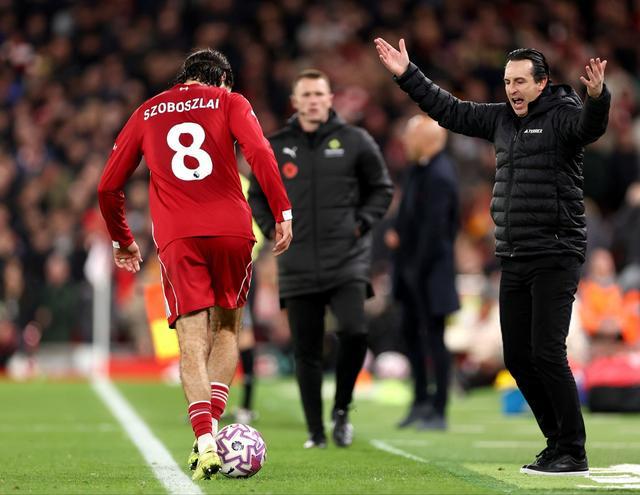 索博斯洛伊巧妙拖延时间致黄牌，利物浦2-0力克维拉