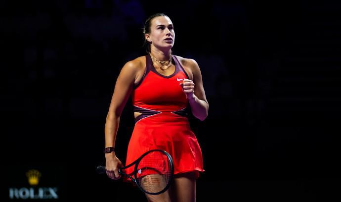 WTA总决赛萨巴伦卡2-0完胜保利尼 创单赛季60胜新纪录