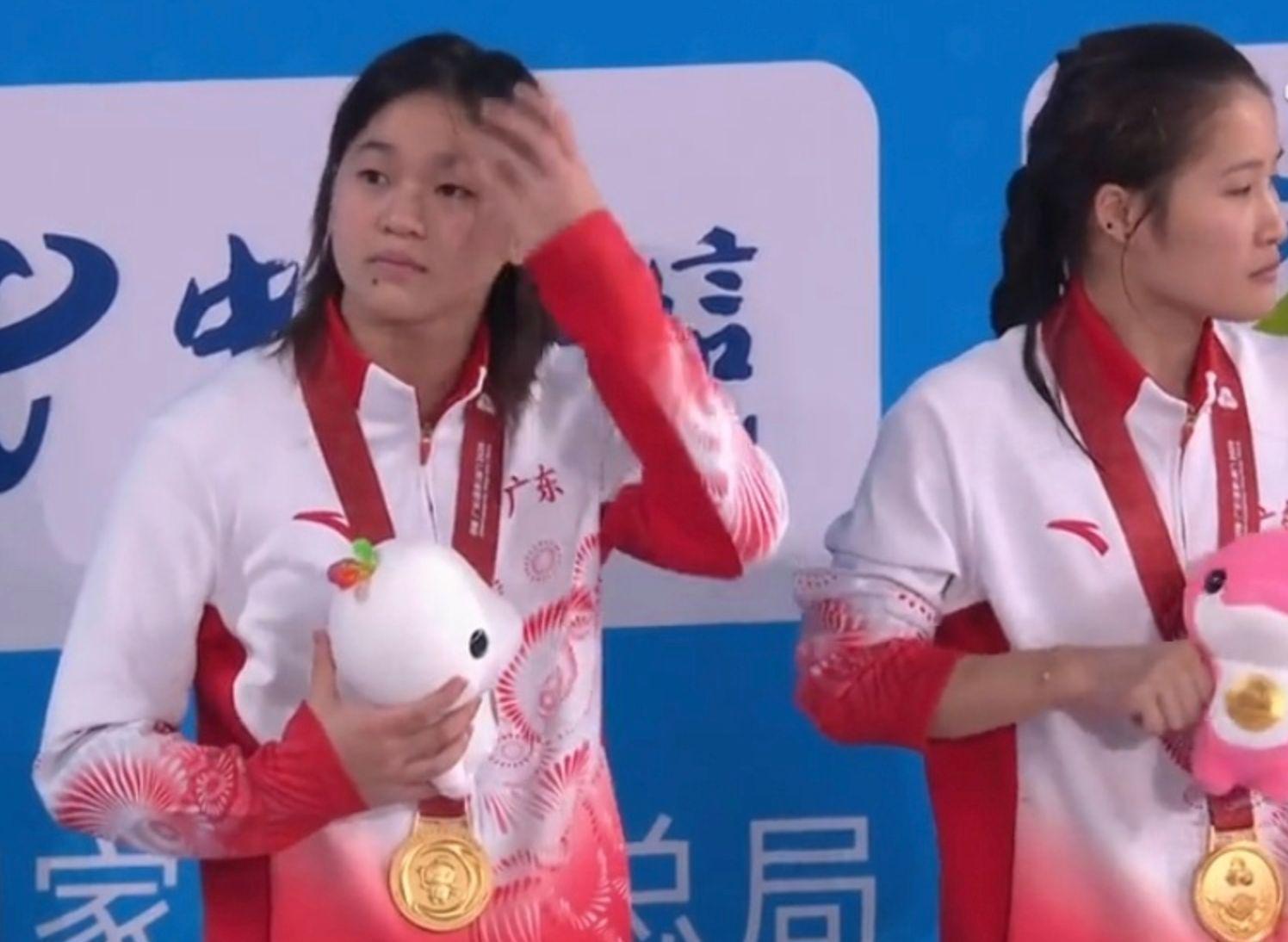 全红婵强势复出！3跳均登顶，4天后决战陈芋汐