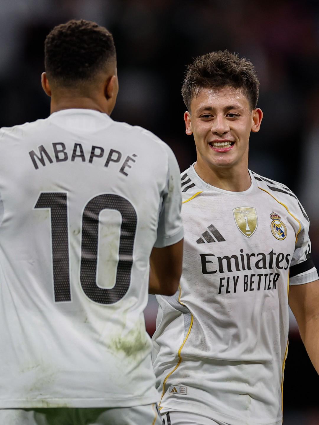 皇马中场居莱尔未受伤，脚踝伤情仅为虚惊一场