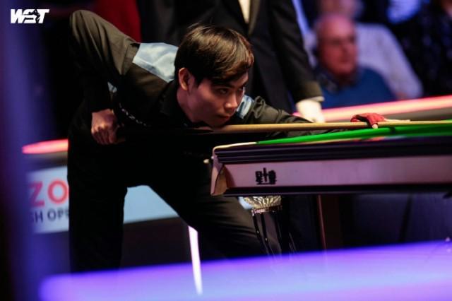 国强强势晋级2025斯诺克国锦赛32强，破百表现惊艳全场