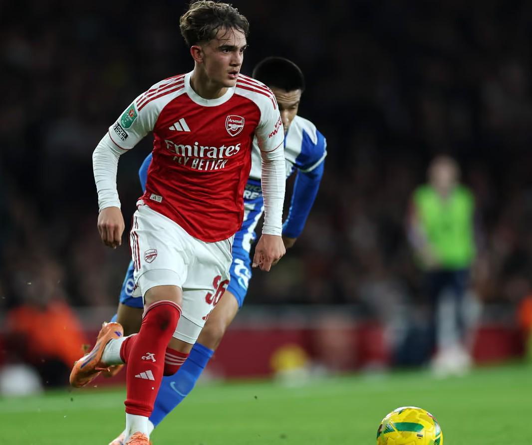 阿森纳新星道曼：全家球迷身份助力青训选择，天赋异禀创多项纪录