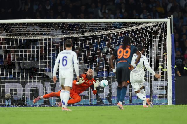 孔蒂赛后指责法布雷加斯：科莫球员假摔是否属实？