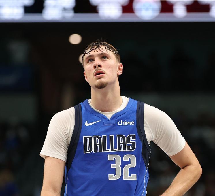 拉塞尔31分难救主，康宁汉姆21+18率活塞力克独行侠