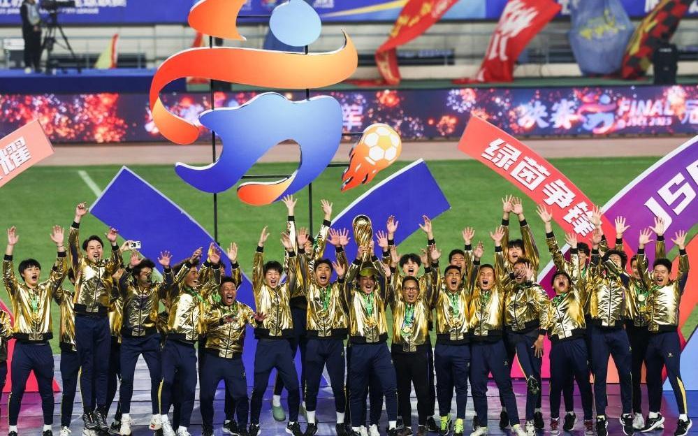 苏超联赛：点燃全民足球热情的江苏嘉年华