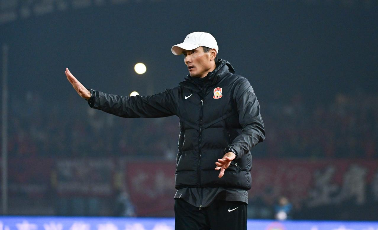 国足选帅终极名单曝光：邵佳一成备胎，意中人难觅？