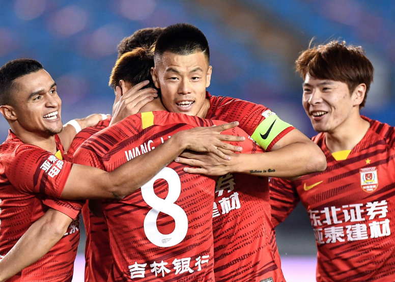 长春亚泰提前一轮降级中甲，昔日中超劲旅能否重振旗鼓？