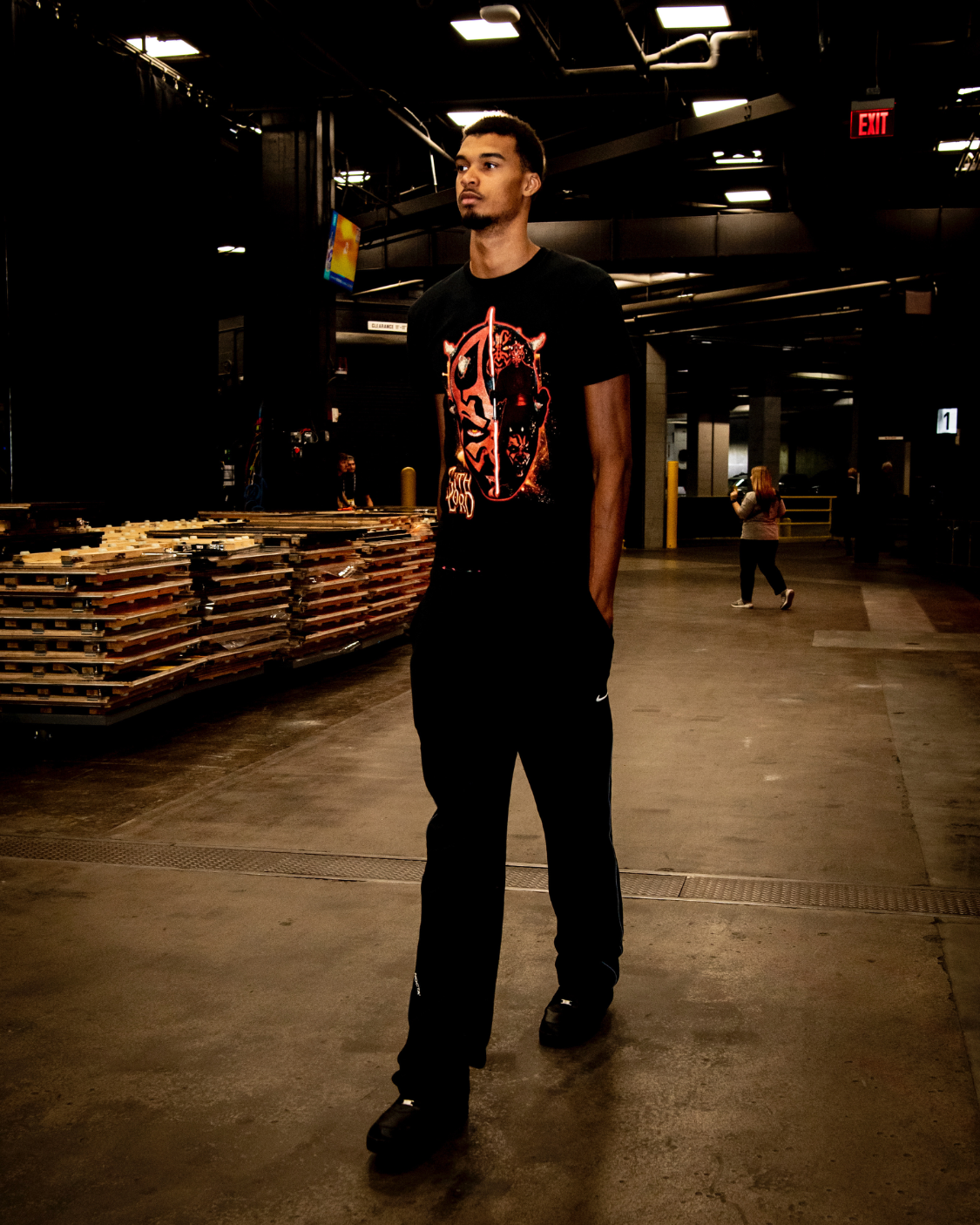 布克28+13率太阳大胜马刺，文班亚马低迷仅9+9