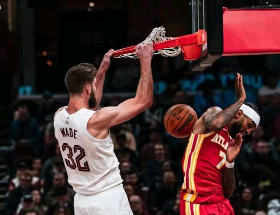 米切尔37分力挽狂澜 骑士117-109逆转老鹰迎关键胜