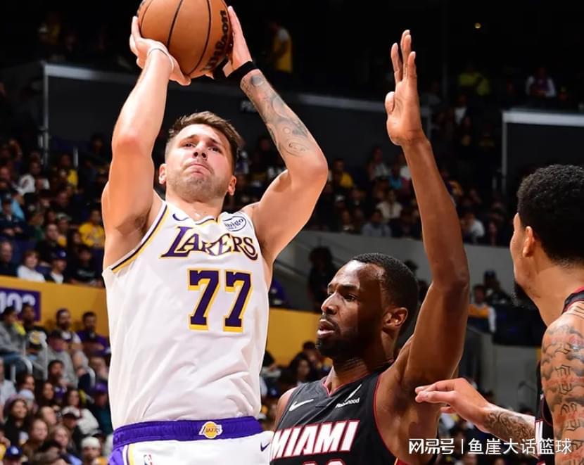 NBA最新排名：湖人升至西部第三，76人登顶东部，雷霆卫冕冠军领跑