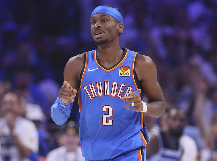 NBA今日里程碑：SGA追平大O，米切尔超老詹，东契奇创队史新高