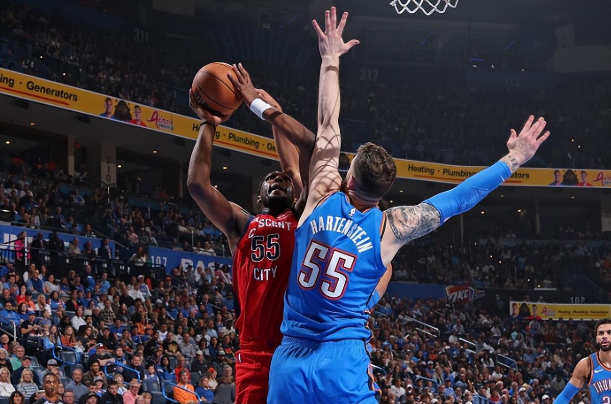 凯文·卢尼：勇士体系下发光，鹈鹕首秀却暴露价值危机？