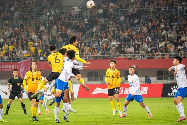 2025四川省城市足球联赛：成都锦城1:0达州川汉子，嘉年华美食盛宴