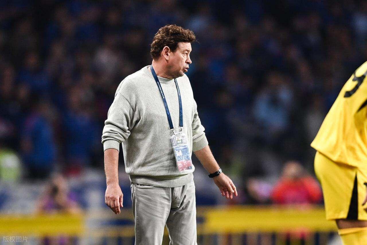 申花三外援合同年底到期：特谢拉续约存变数，马纳法成热门人选