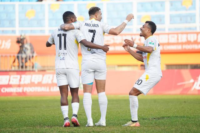 冲超终极战：广州豹十轮狂揽26分，末轮决战南通支云