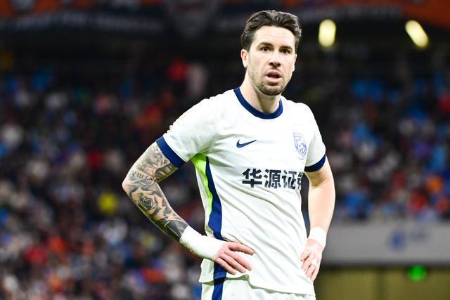 从保级竞争者到关键搅局者：武汉三镇保级战背后的困境与变局