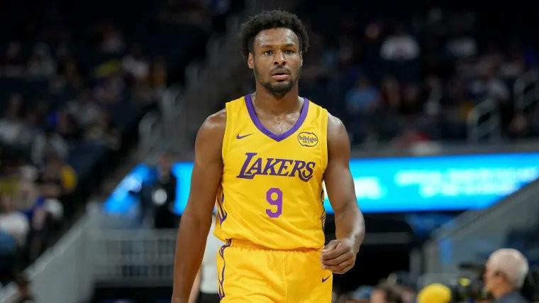 布朗尼创生涯助攻新高，19分钟砍5分6助0失误助湖人四连胜