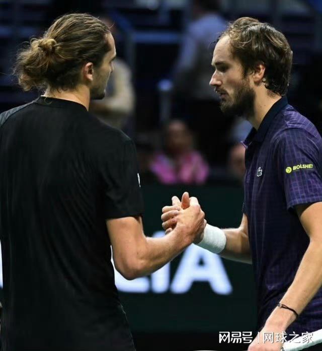 吉米·康纳斯：兹维列夫距大满贯仅一步之遥