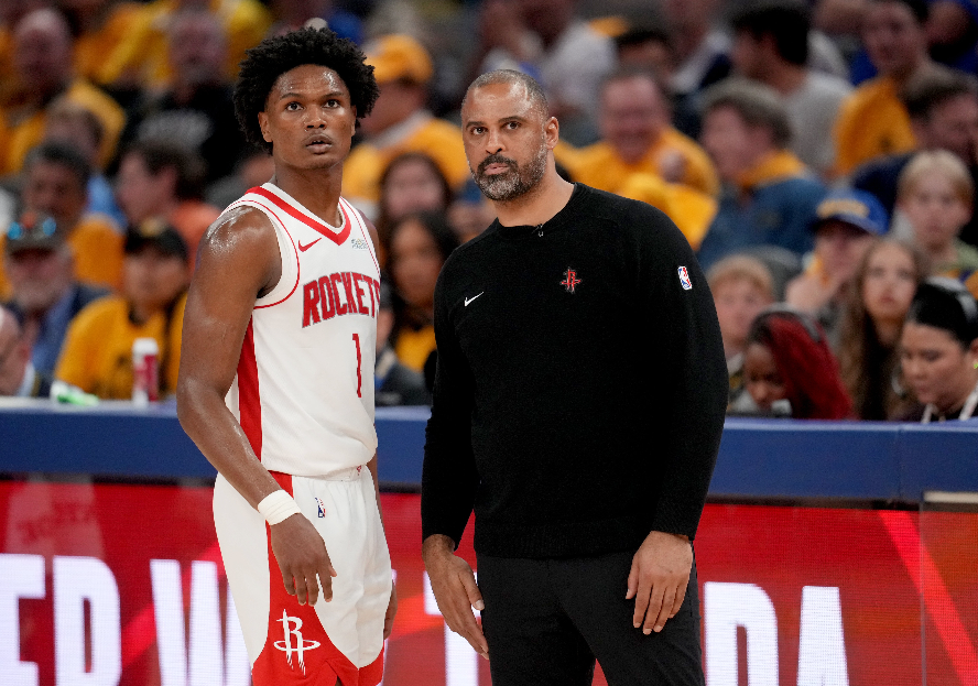 火箭110-102力克独行侠：球员表现分级，3人闪耀5人及格2人低迷