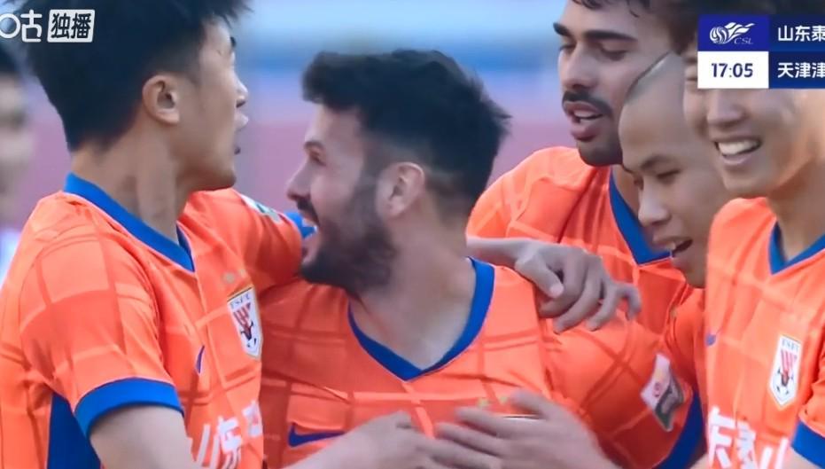 瓦科笑谈罚丢点球：感谢克雷桑信任，下回不罚了