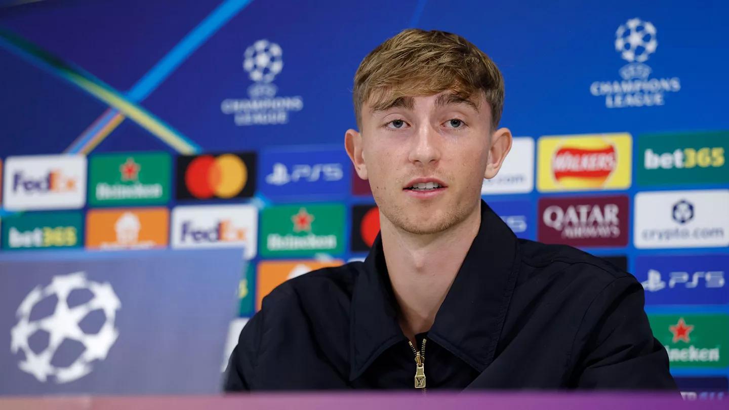 赫伊森谈维尼修斯风波：媒体过度渲染，队友已道歉