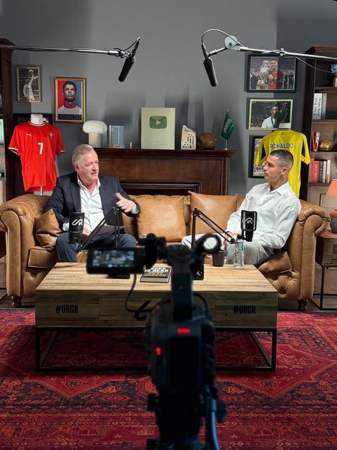 C罗回应梅西对比：我不同意他比我强，拒绝谦虚