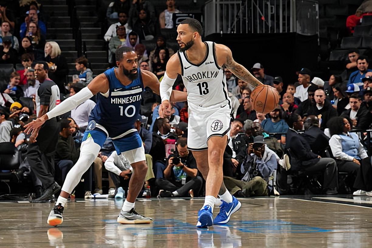 篮网0胜7负引争议：为何让NBA边缘人泰瑞斯·马丁担任先发控卫？