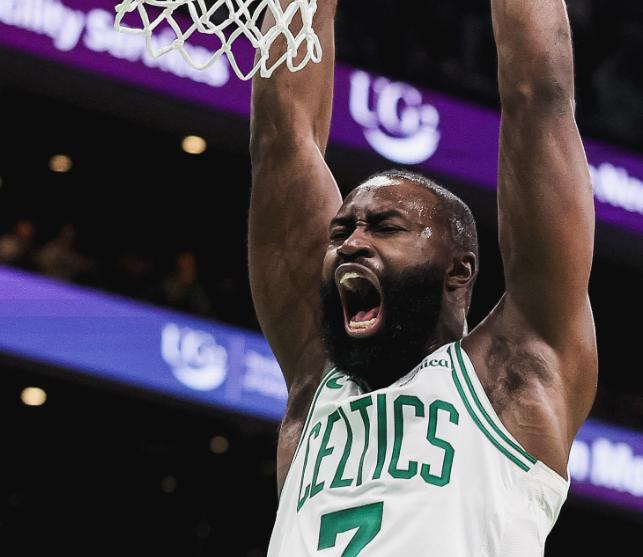 爵士绝杀凯尔特人！布朗36分难救主，马尔卡宁20+9成关键