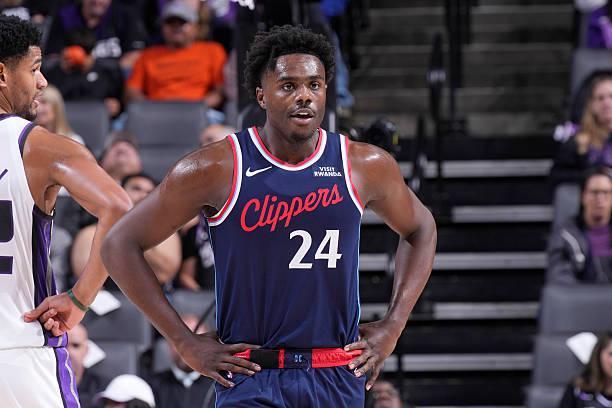 快船放弃锋线新星科比-布朗，2026年他将成完全自由球员