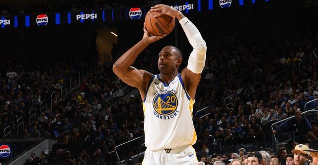 勇士队明日战太阳：霍福德轮休，备战国王背靠背