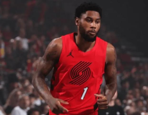 开拓者伤病潮来袭，降速策略或成杨瀚森崛起契机