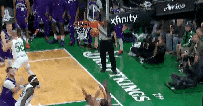 压哨绝杀！字母大后仰绝杀步行者